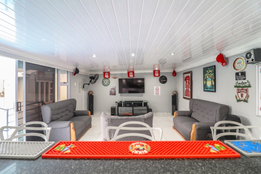 3 Bedroom Property for Sale in Baysville Eastern Cape